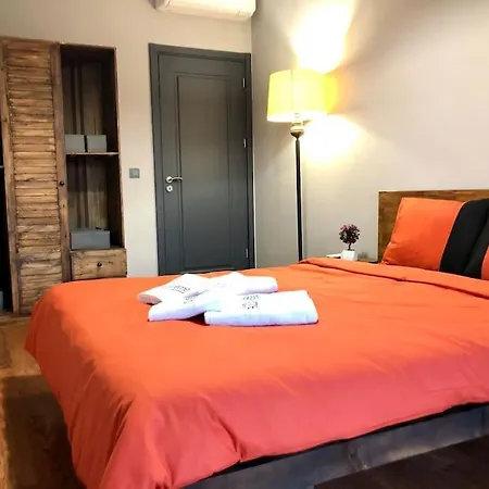 Luxury - Pool, Parking & Gym In Beyoglu *