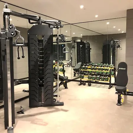 Appartement Luxury - Pool, Parking & Gym In Beyoglu *